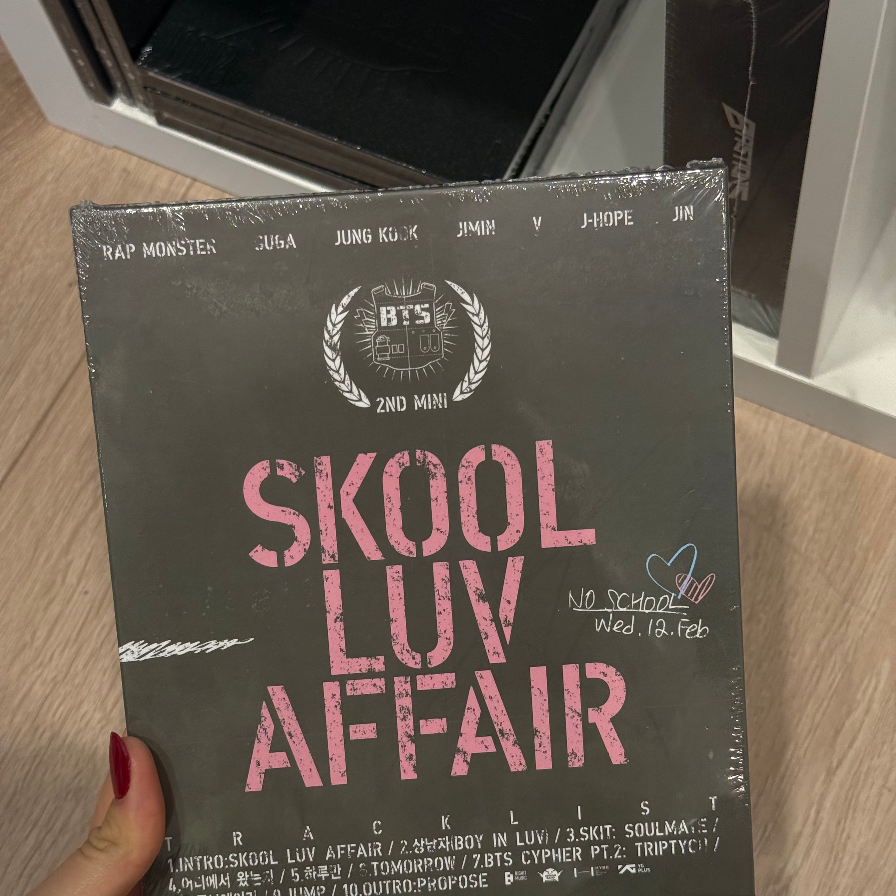 BTS | SKOOL LUV AFFAIR